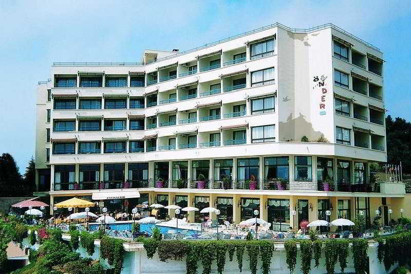 Suhan Seaport 360 Hotel Kusadası Exterior foto